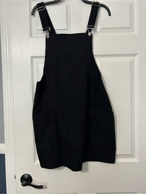 SHEIN Black Corduroy Pinafore Dress